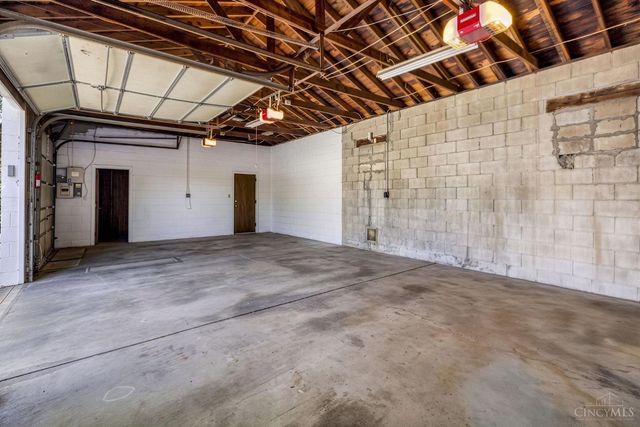 5307 Ebersole Avenue, Cincinnati, OH 45227