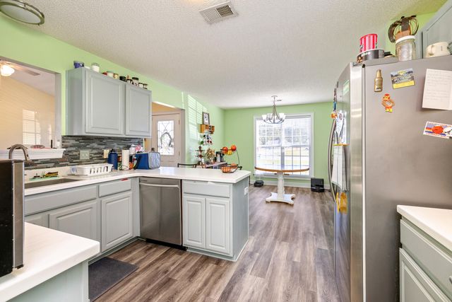 3385 Annie Street, Dalzell, SC 29040