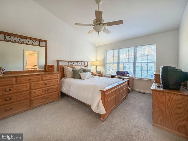 1003 WATERFORD RD, Yardley, PA 19067