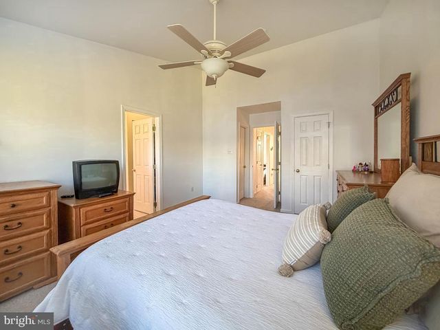 1003 WATERFORD RD, Yardley, PA 19067