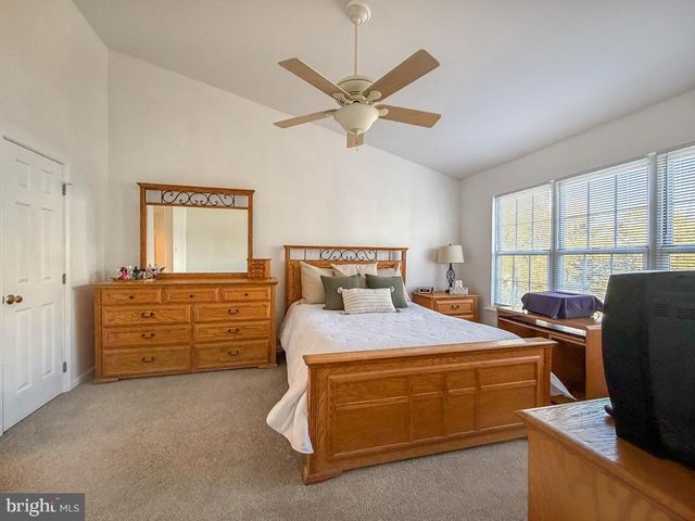 1003 WATERFORD RD, Yardley, PA 19067