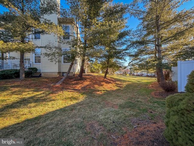 1003 WATERFORD RD, Yardley, PA 19067