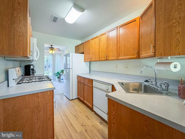 1003 WATERFORD RD, Yardley, PA 19067