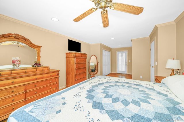 16 Kensington Avenue, Massapequa, NY 11758