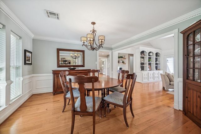 2626 Royal Trail Drive, Kingwood, TX 77339