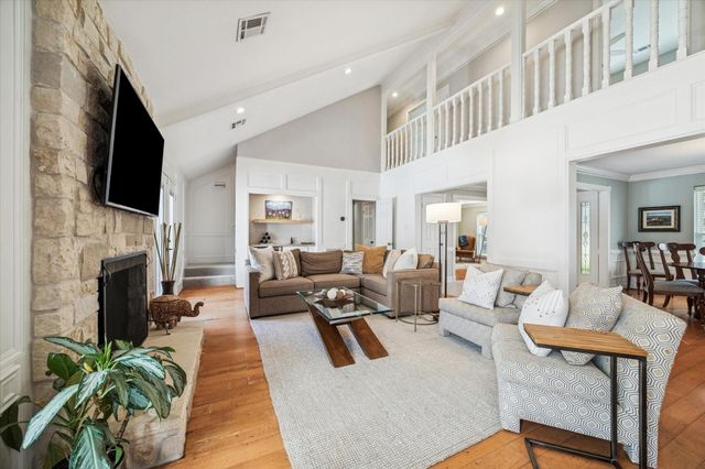 2626 Royal Trail Drive, Kingwood, TX 77339