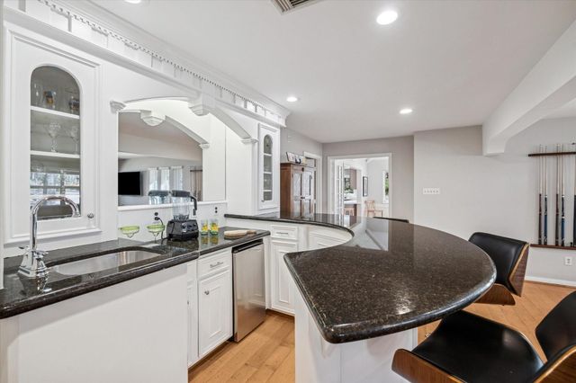 2626 Royal Trail Drive, Kingwood, TX 77339