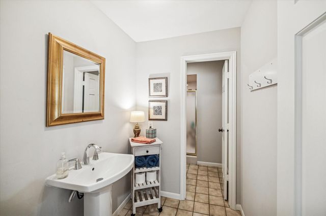 2626 Royal Trail Drive, Kingwood, TX 77339