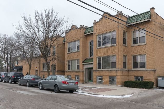 5210 N Sawyer Avenue 1, Chicago, IL 60625
