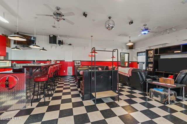 6407 Highway 2311, Panama City, FL 32404