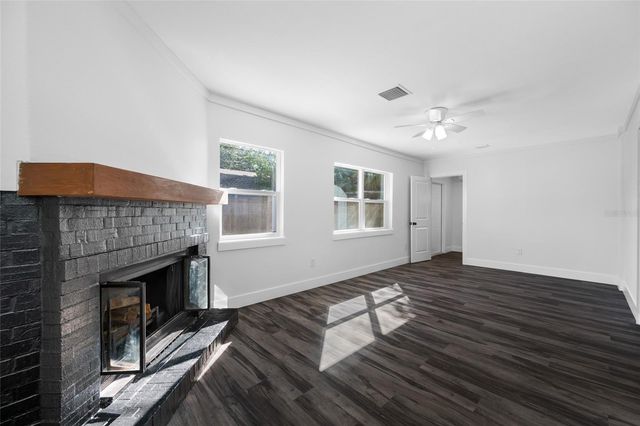 4931 HALIFAX DRIVE, Tampa, FL 33615