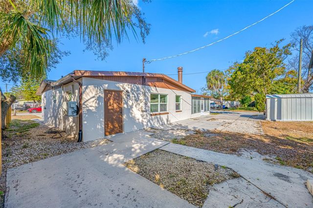 4931 HALIFAX DRIVE, Tampa, FL 33615