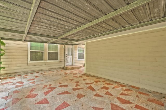 1914 Woodway Drive, Woodbranch, TX 77357