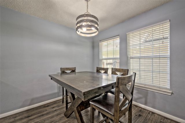 1914 Woodway Drive, Woodbranch, TX 77357