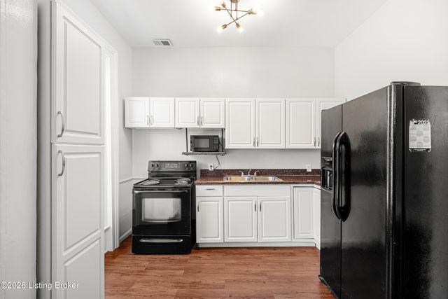 1033 S Brook St, Louisville, KY 40203