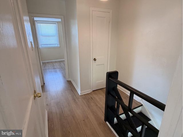 610 LONGSHORE AVE, Philadelphia, PA 19111