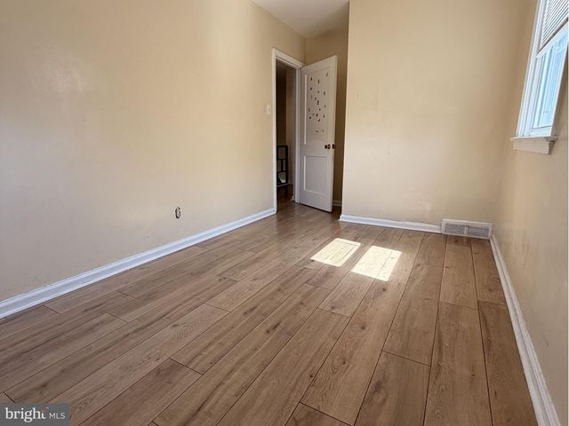 610 LONGSHORE AVE, Philadelphia, PA 19111