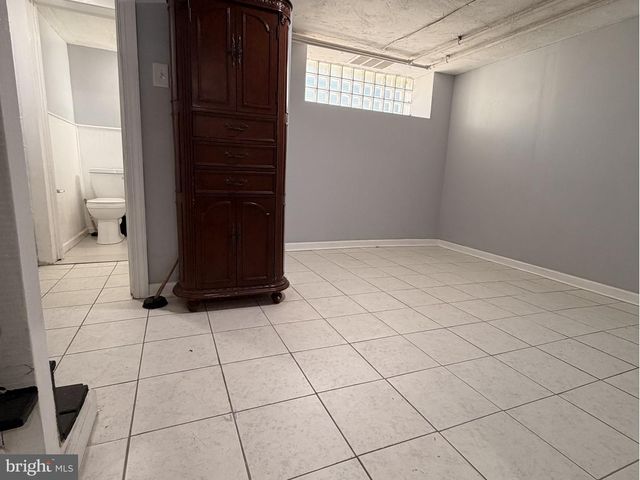 610 LONGSHORE AVE, Philadelphia, PA 19111
