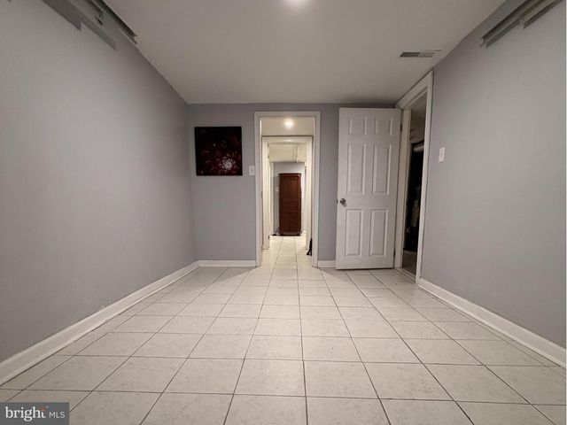 610 LONGSHORE AVE, Philadelphia, PA 19111