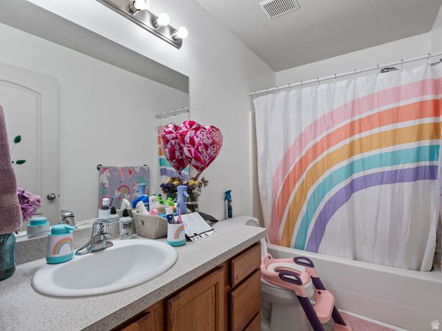 273 E SUNSHINE DR, Saratoga Springs, UT 84045