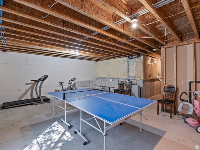 273 E SUNSHINE DR, Saratoga Springs, UT 84045