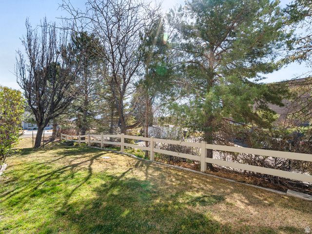 273 E SUNSHINE DR, Saratoga Springs, UT 84045