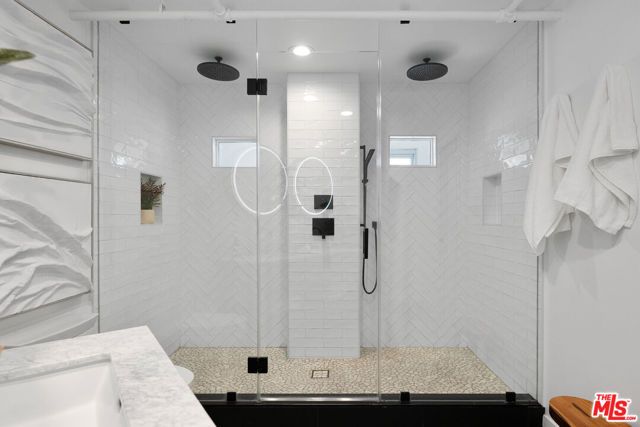 1037 N Laurel Avenue 19, West Hollywood, CA 90046