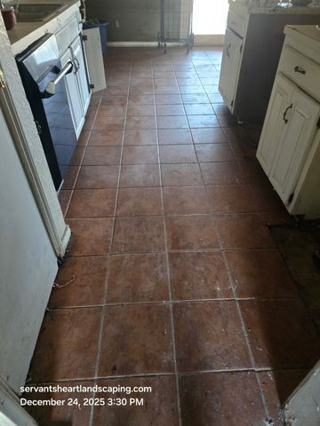 709 Southoak Drive, Athens, TX 75751