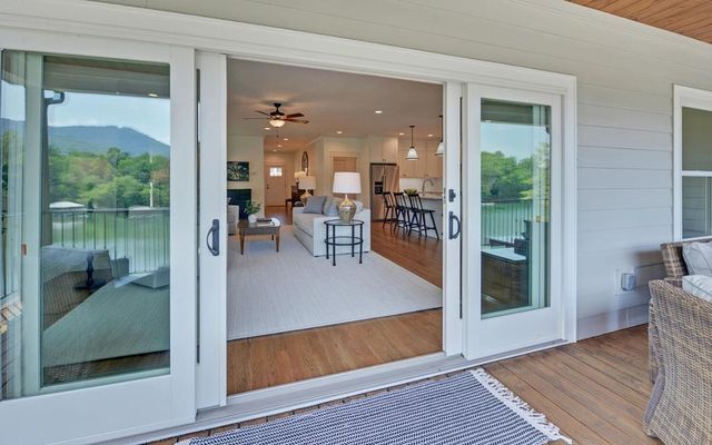 776 N Main Street, Hiawassee, GA 30546