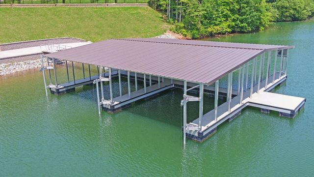 776 N Main Street, Hiawassee, GA 30546