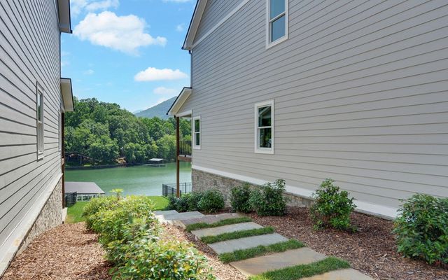 776 N Main Street, Hiawassee, GA 30546