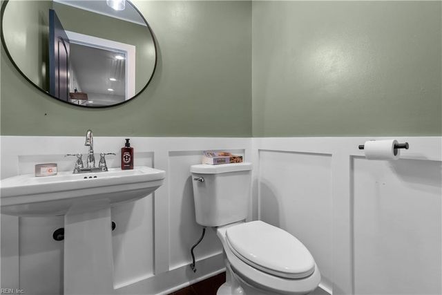 1361 Cypress PL, Chesapeake, VA 23320