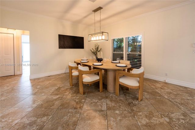 16751 Waters Edge Dr, Weston, FL 33326