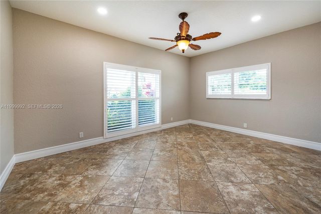 16751 Waters Edge Dr, Weston, FL 33326
