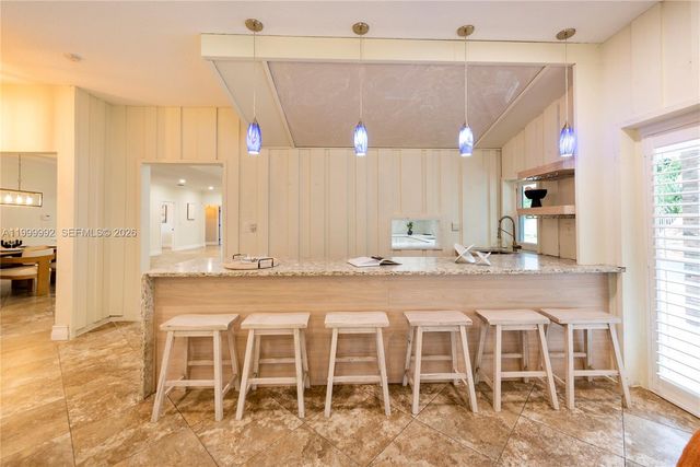 16751 Waters Edge Dr, Weston, FL 33326