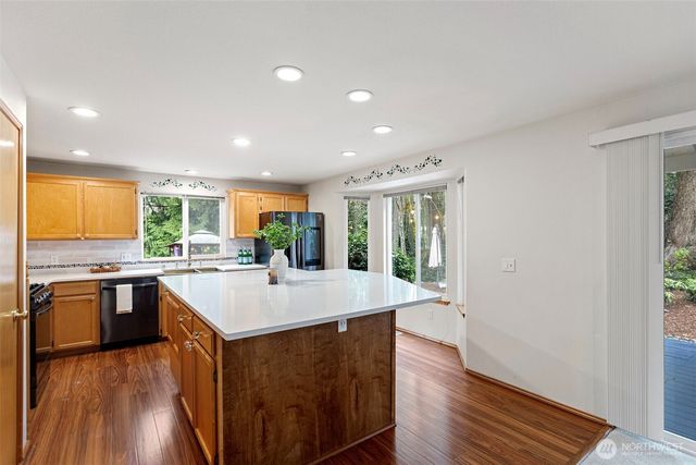 3519 48th Street Ct, Gig Harbor, WA 98335