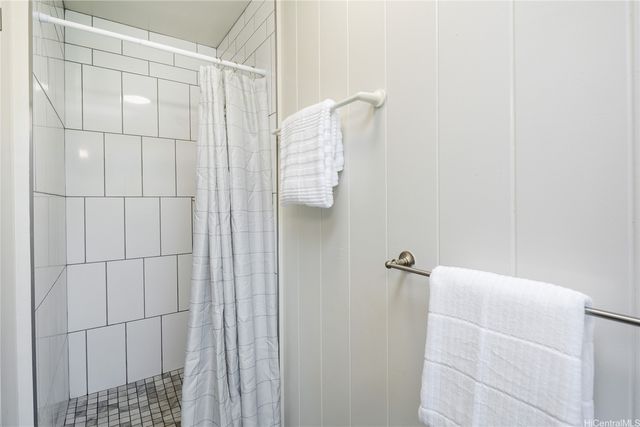 316 Mamaki Street, Honolulu, HI 96821