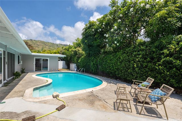 316 Mamaki Street, Honolulu, HI 96821