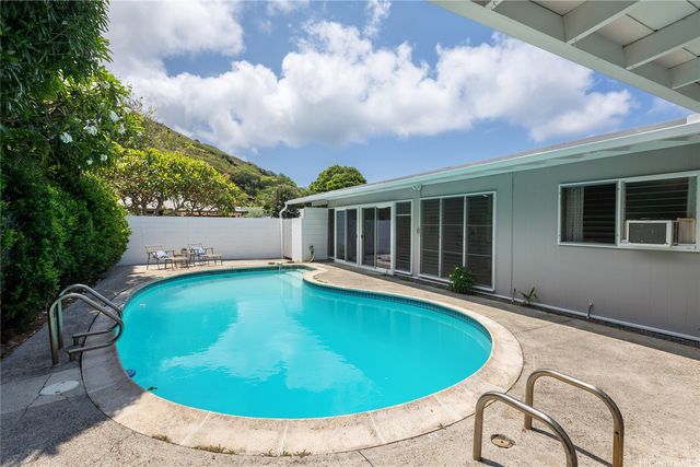 316 Mamaki Street, Honolulu, HI 96821