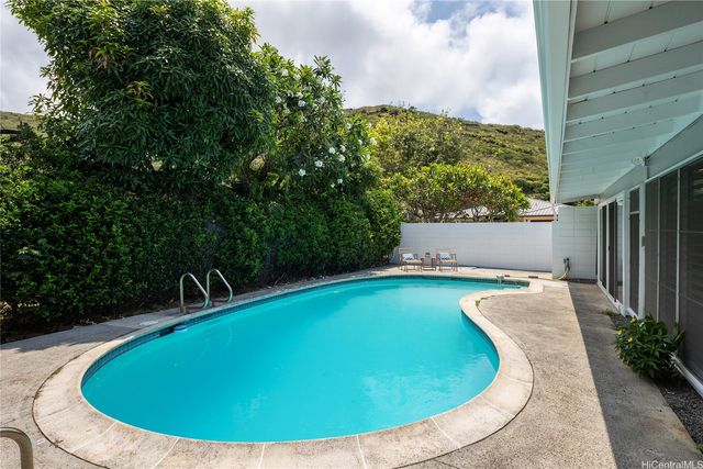 316 Mamaki Street, Honolulu, HI 96821