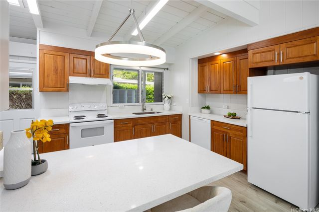 316 Mamaki Street, Honolulu, HI 96821