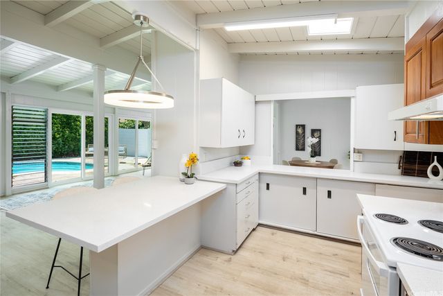 316 Mamaki Street, Honolulu, HI 96821
