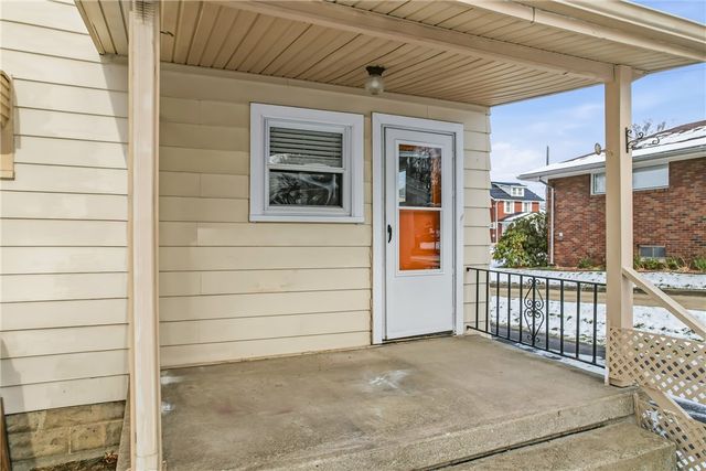 486 Tamplin St, Sharon, PA 16146