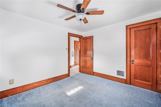 486 Tamplin St, Sharon, PA 16146