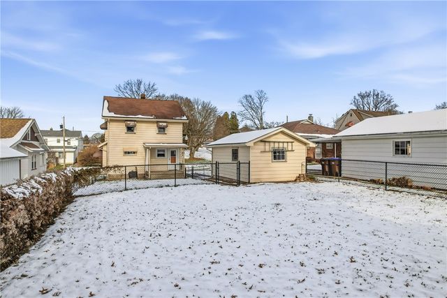 486 Tamplin St, Sharon, PA 16146