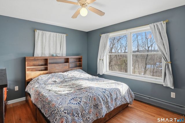 17 Vine Street, Putnam, CT 06260