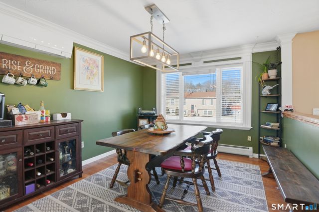 17 Vine Street, Putnam, CT 06260