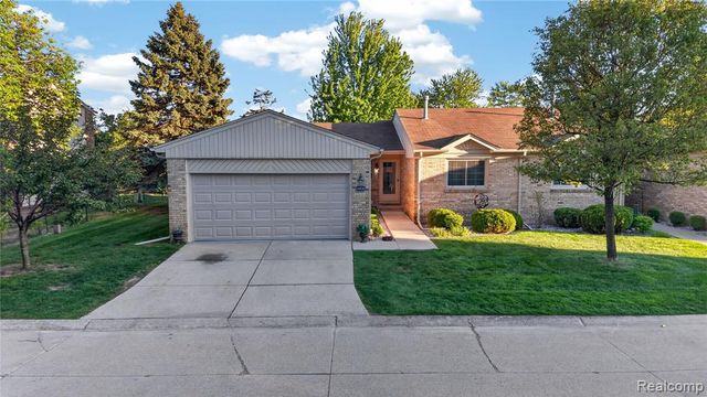 15570 Mary Court, Clinton Township, MI 48038