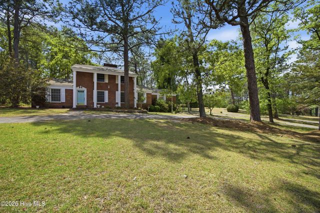 1205 Rollins Avenue, Hamlet, NC 28345