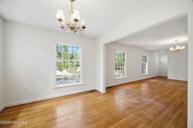 1205 Rollins Avenue, Hamlet, NC 28345